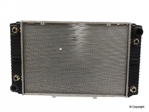 Porsche Radiator For Automatic And 5 Speed 928 Porsche Radiator For Automatic And 5 Speed 928